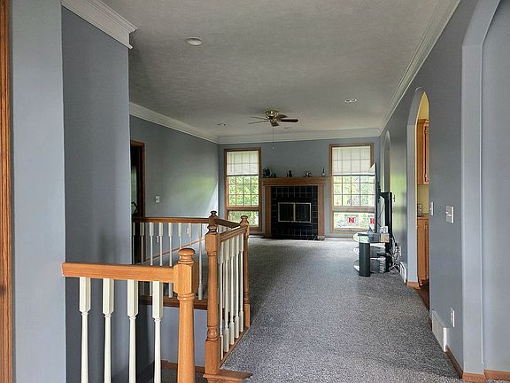 3rd image of 308 Marinda Dr