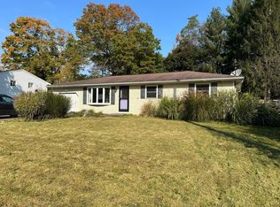 11 Deborah Dr, Binghamton, NY 13901