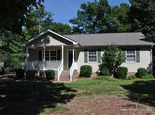 804 Houston Dr, Ruther Glen, VA 22546