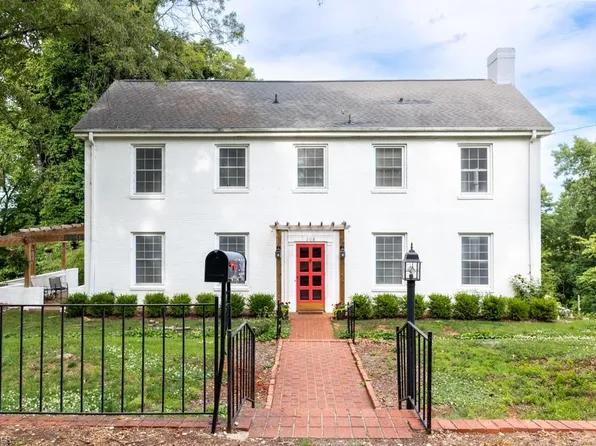 308 Highland Dr, Eden, NC 27288