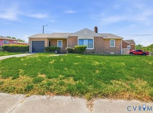 911 Augusta Ave, Petersburg, VA 23803