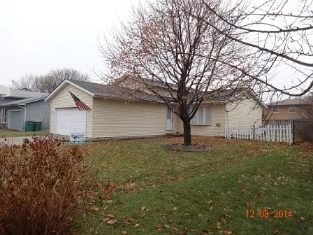1114 Leawood Dr photo 1