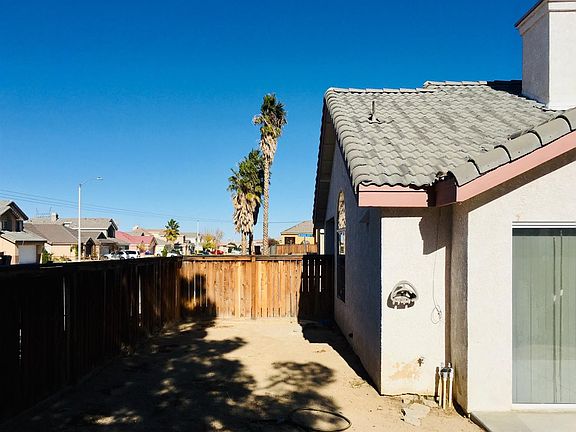 5th image of 15443 Morro Bay Ln