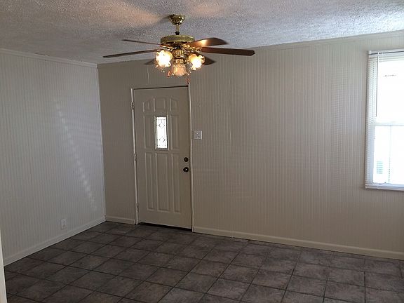 2nd image of 248 Cherokee Village Dr