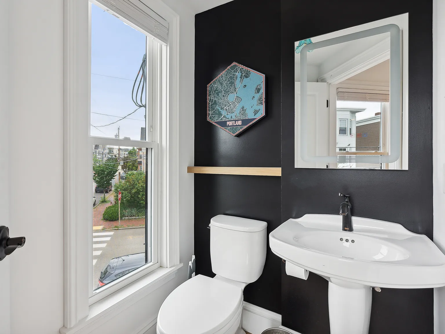 32 Wilson St — Photo 3