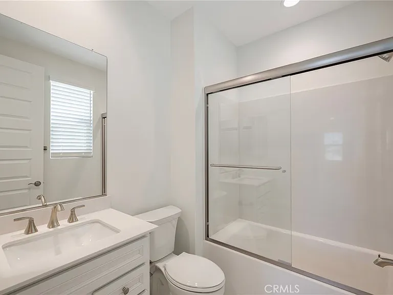 21204 Currant Ct — Photo 68