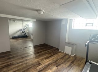 7915 Leonard St, Philadelphia, PA 19152