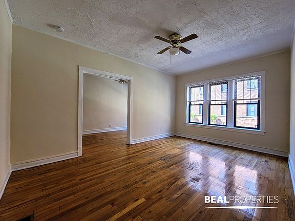 2nd image of 628 W Cornelia Ave #C628-w2