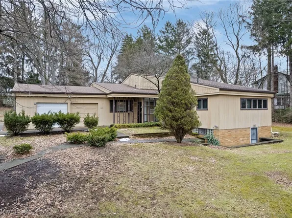 115 E Firestone Blvd, Akron, OH 44301