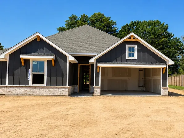 1524 Grace Acres Ln, Longview, TX 75605