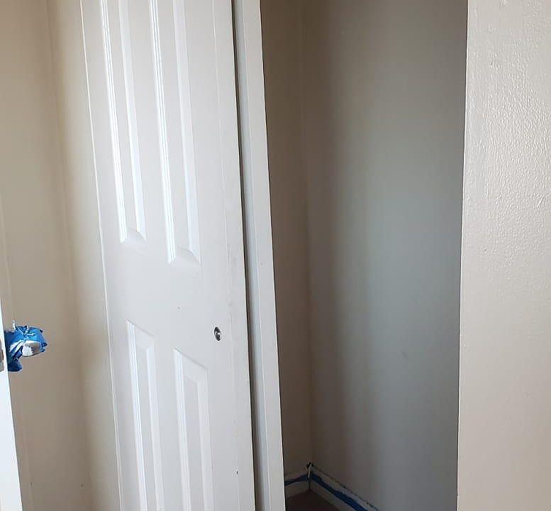 1st image of 7 Floreis Ct #1