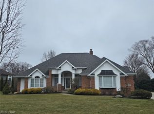 427 English Tern Dr, Akron, OH