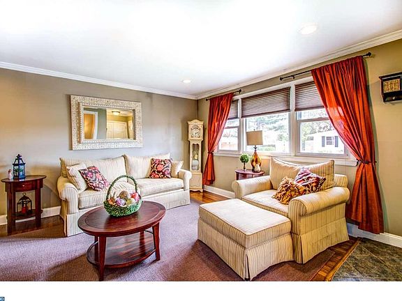 5th image of 2108 Walmsley Dr