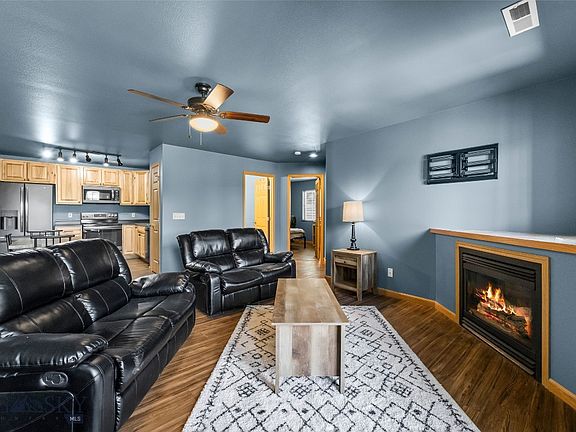 3rd image of 3505 Fallon St #30C