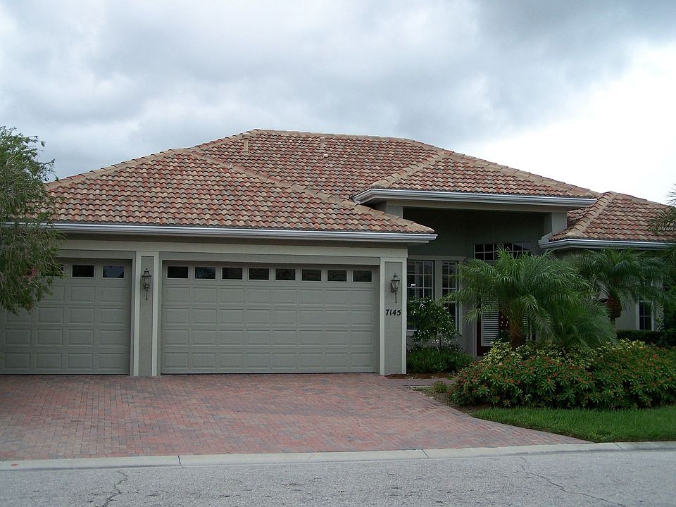 Front -Paver Drive