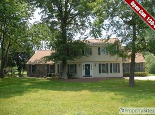 13 Coach Dr, Lawrence Township, NJ 08648