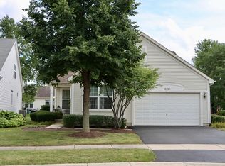 16110 Seneca Lake Cir, Crest Hill, IL 60403