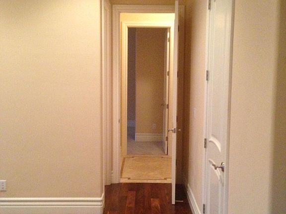 3rd image of 135 Carmelita Dr