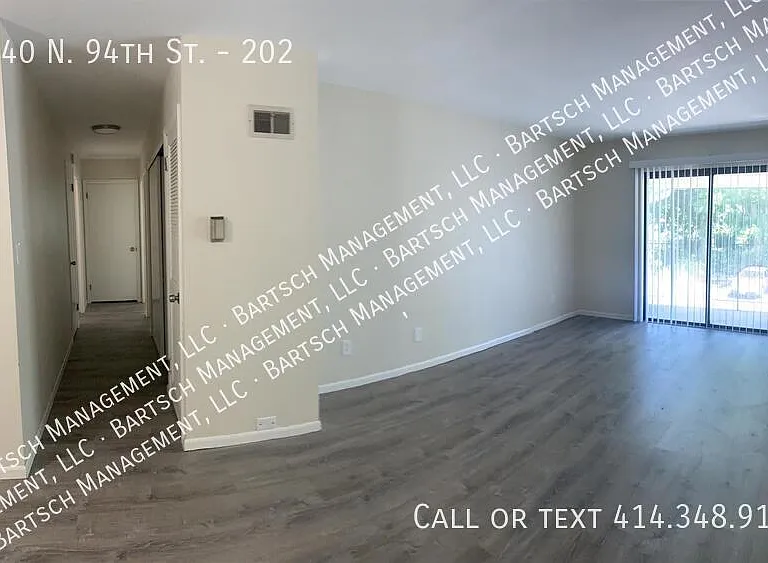 4340 N 94th St #202 — Photo 5