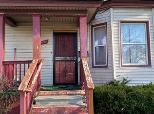 5424 McClellan St, Detroit, MI 48213
