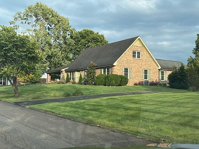 2nd image of 19828 McCray Dr