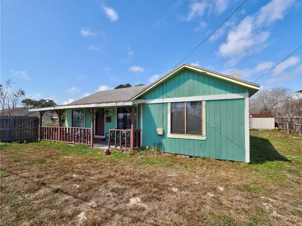 330 S Saunders St, Aransas Pass, TX 78336