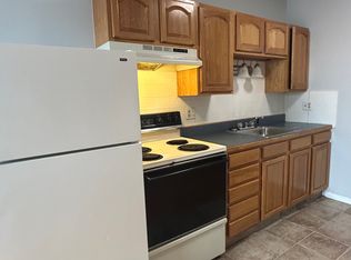 1455 Mineral Spring Ave #28, North Providence, RI 02904