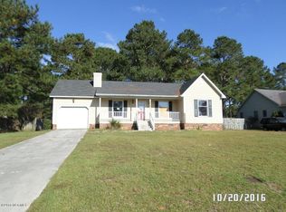 195 Core Rd, Richlands, NC 28574