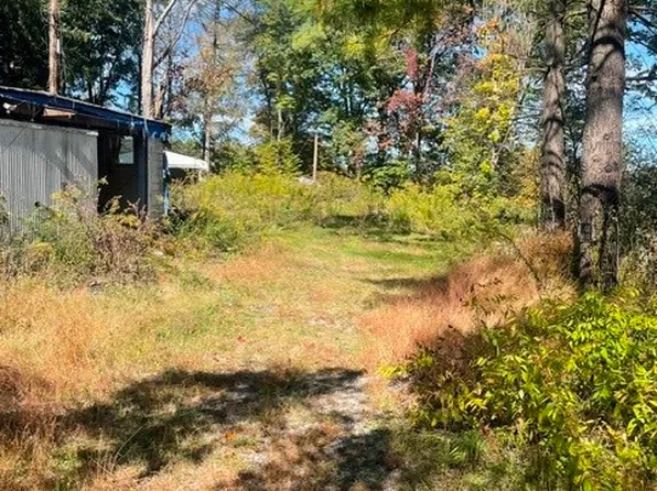 158 Reesman Dr, Aliquippa, PA 15001