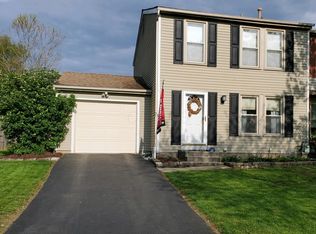 8826 Orinda Rd, Powell, OH 43065