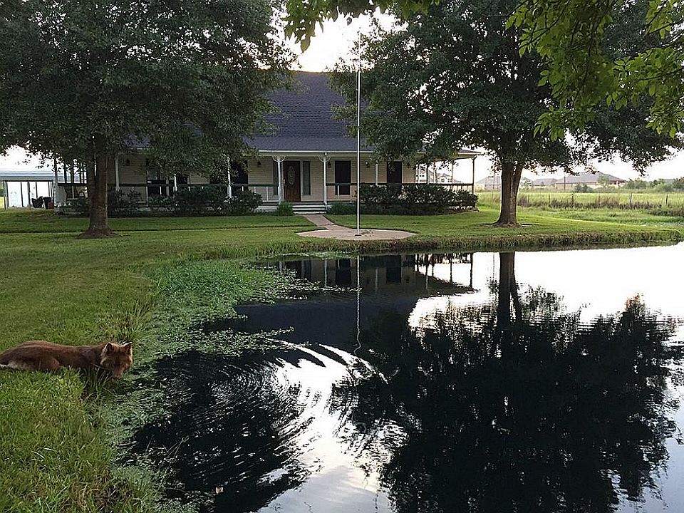1st image of 10518 Hidden Lake Ln