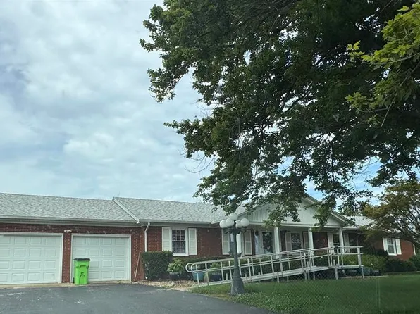 10515 Campground Rd, Lewisport, KY 42351