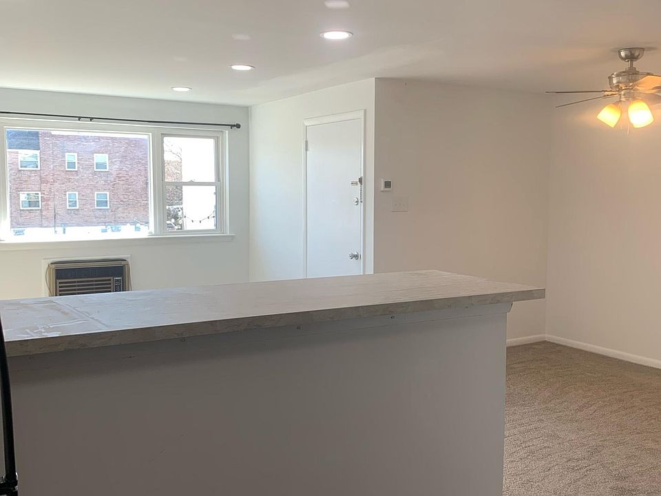 1st image of 5489 Vicaris St #1