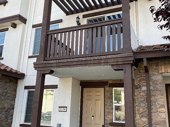 2nd image of 1139 White Peach Way