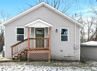 237 Simms St, Aurora, IL 60505