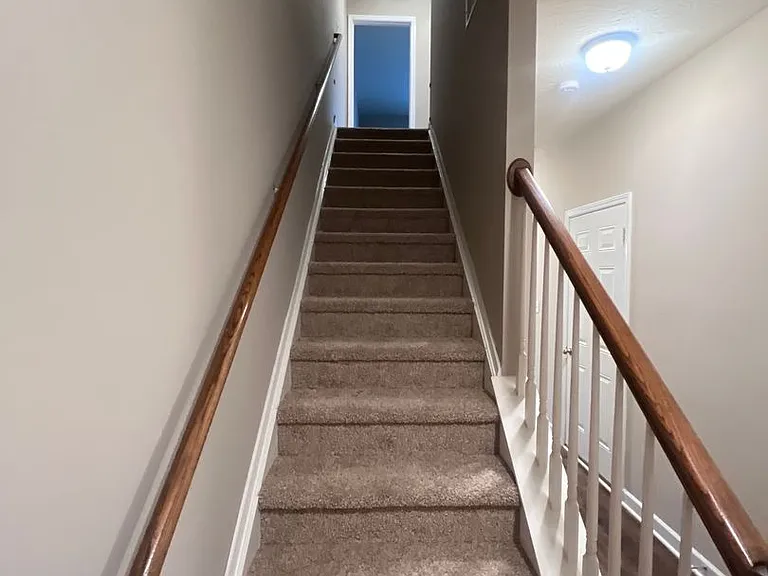 736 Village Creek Dr — Photo 13