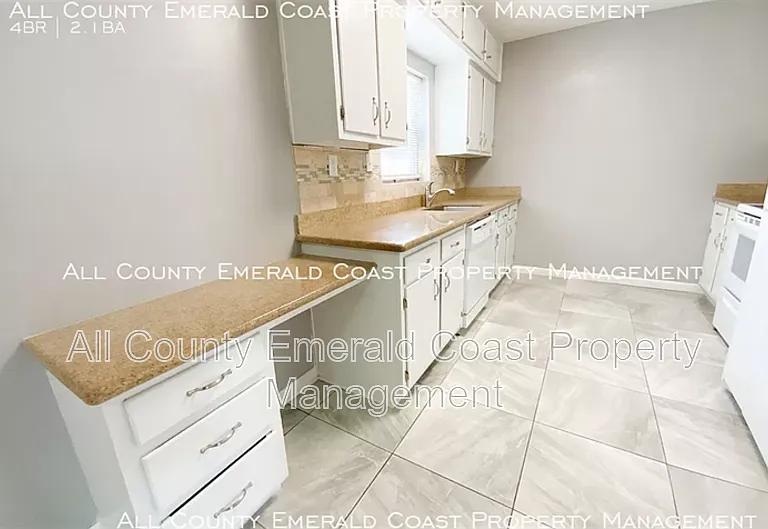 521 Marlowe Dr — Photo 5