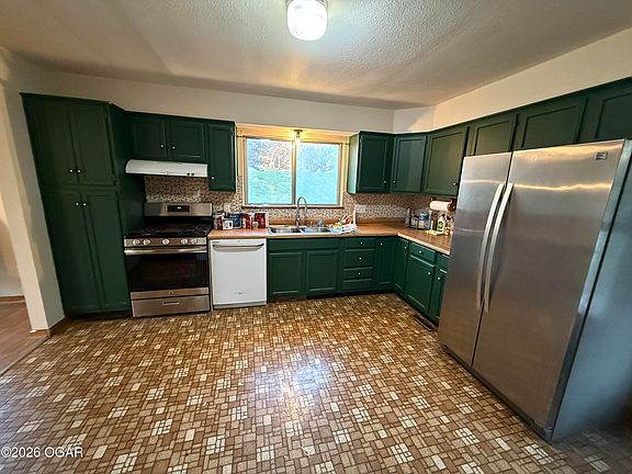 4th image of 204 Rockhill Rd
