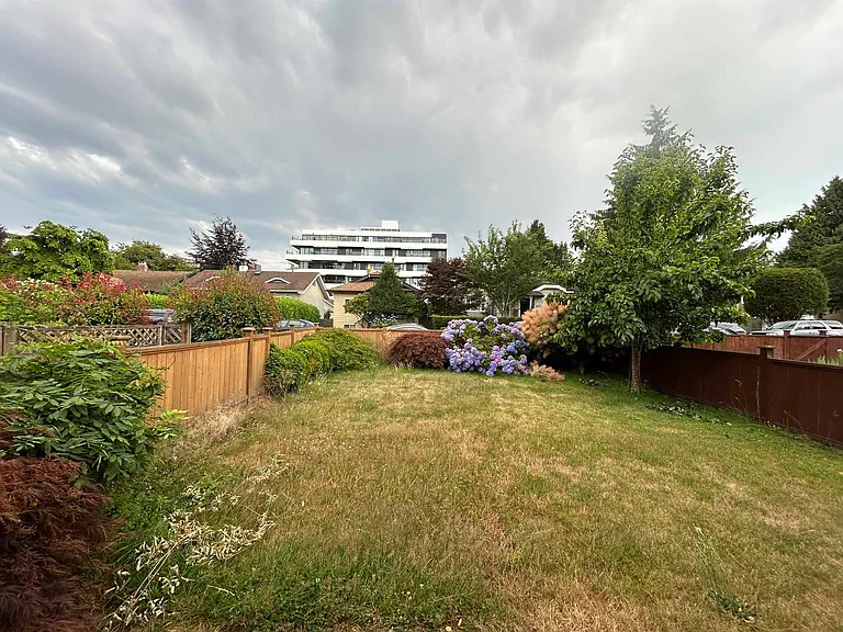 3147 W 8th Ave — Photo 22