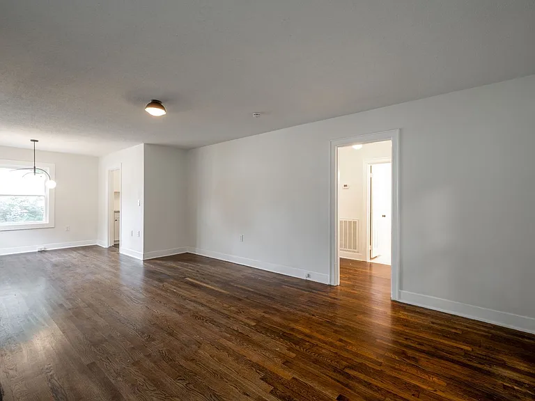 165 Hunt Ave — Photo 9