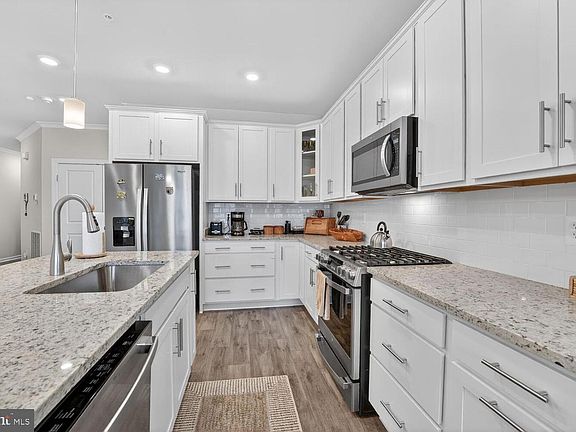 5th image of 12110 American Chestnut Rd