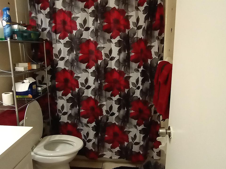 2nd image of 4253 Moncrief Rd W #2