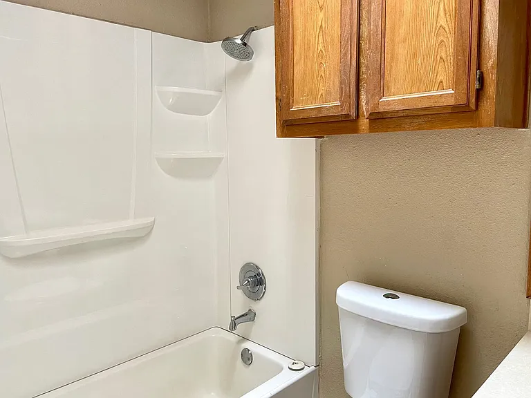 8710 California Dr — Photo 9