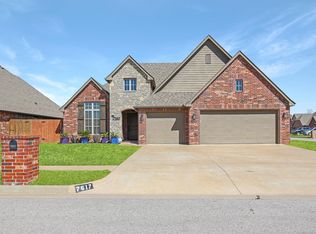7617 E 82nd Pl N, Owasso, OK 74055