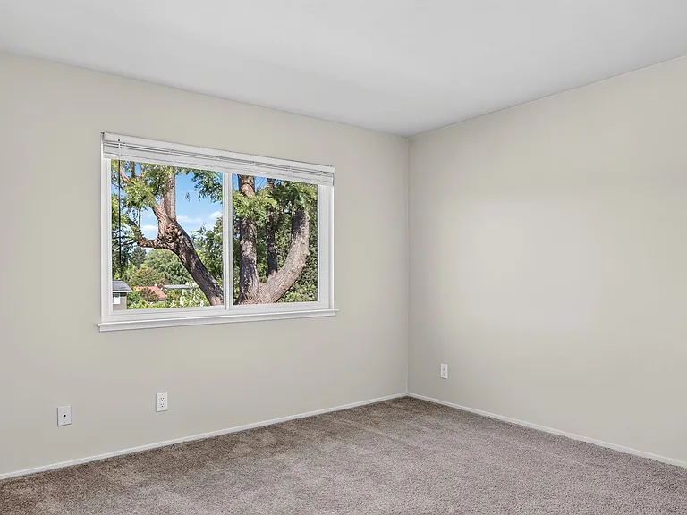 611 Rock Oak Rd — Photo 36