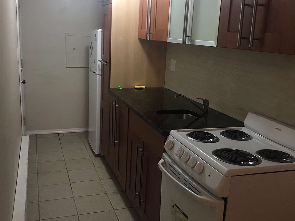 1st image of 1 Gabriel Dr