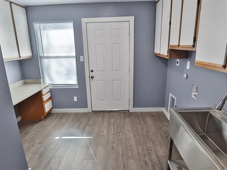 4322 Waikiki Dr — Photo 24