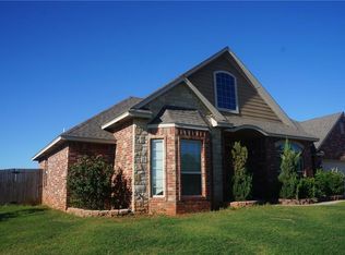 1226 Augusta Dr, Purcell, OK 73080