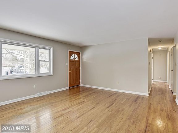 4th image of 18727 Northridge Dr