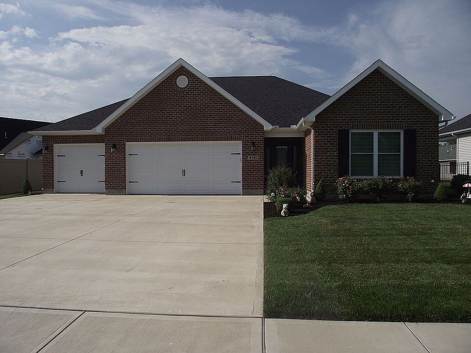 1st image of 2791 Douglas Dr